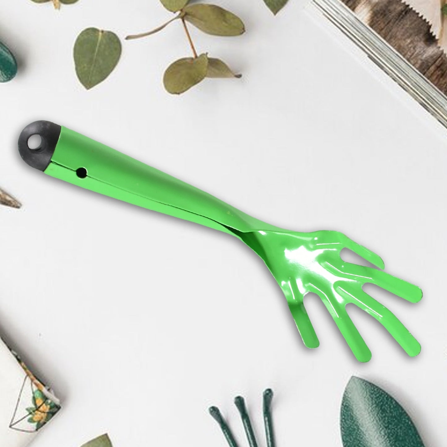 Heavy Duty Garden Tools, Gardening Metal Hand Cultivator Tools for Home Garden, Indoor and Outdoor Gardening for Plants, Agriculture, and Soil Tools (1 Pc)