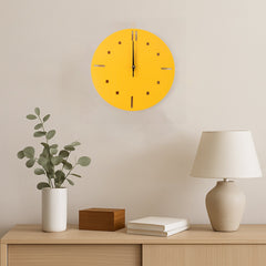 Modern Round Wall Clock Stylish and Silent Non-Ticking Decorative Timepiece (1 Pc)