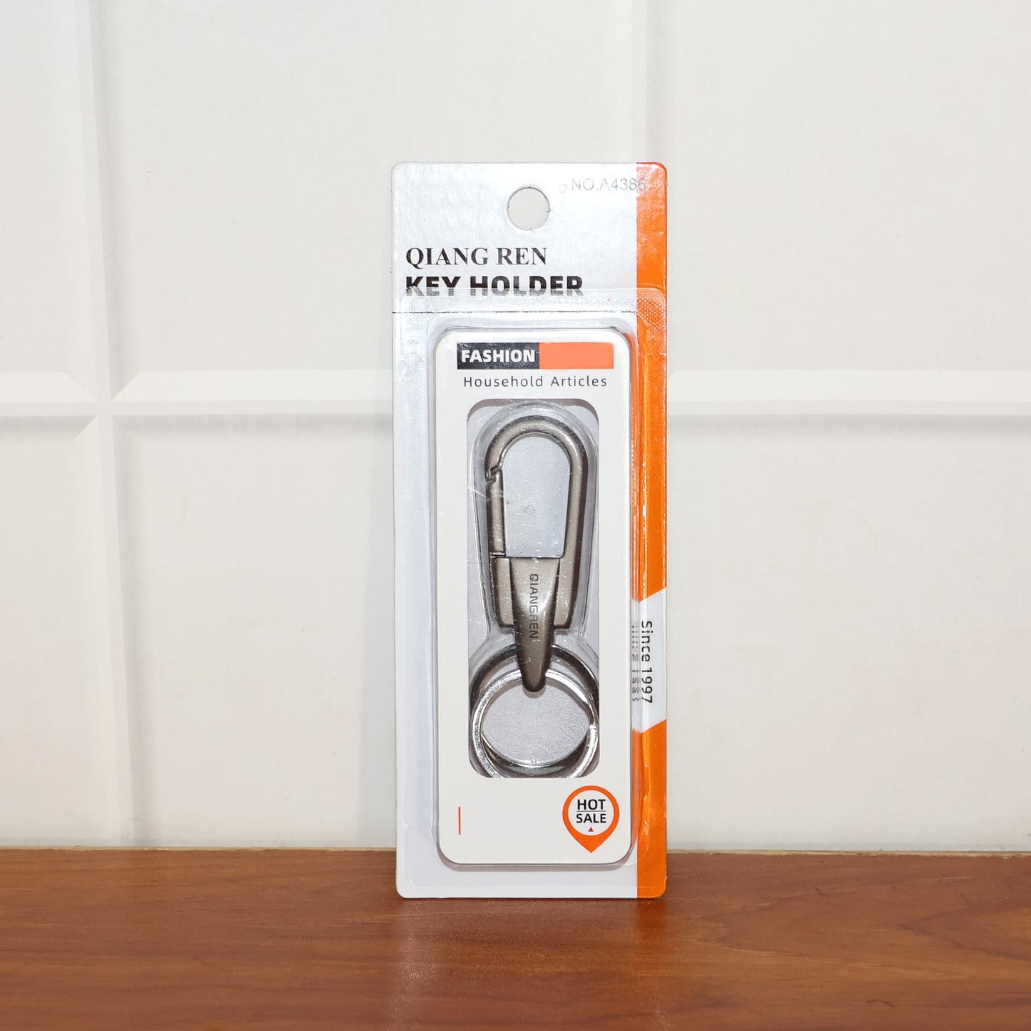 Dual-Ring Carabiner Key Holder - (1 Pc)