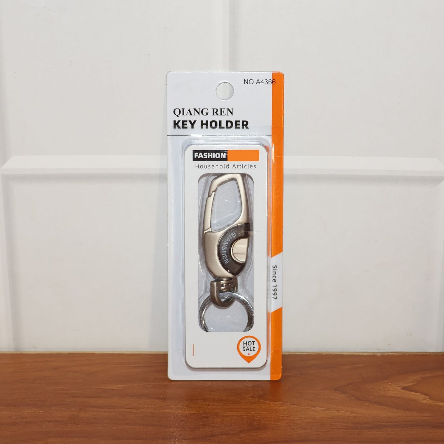 Dual-Ring Carabiner Key Holder - (1 Pc)