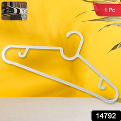 Non-Slip Hanger