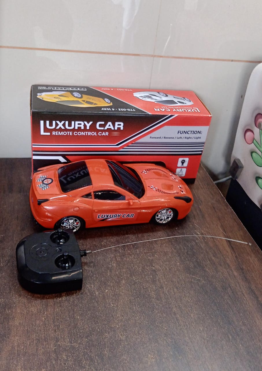 TTG Luxury Remote Control Sports Car Toy (1 Set)