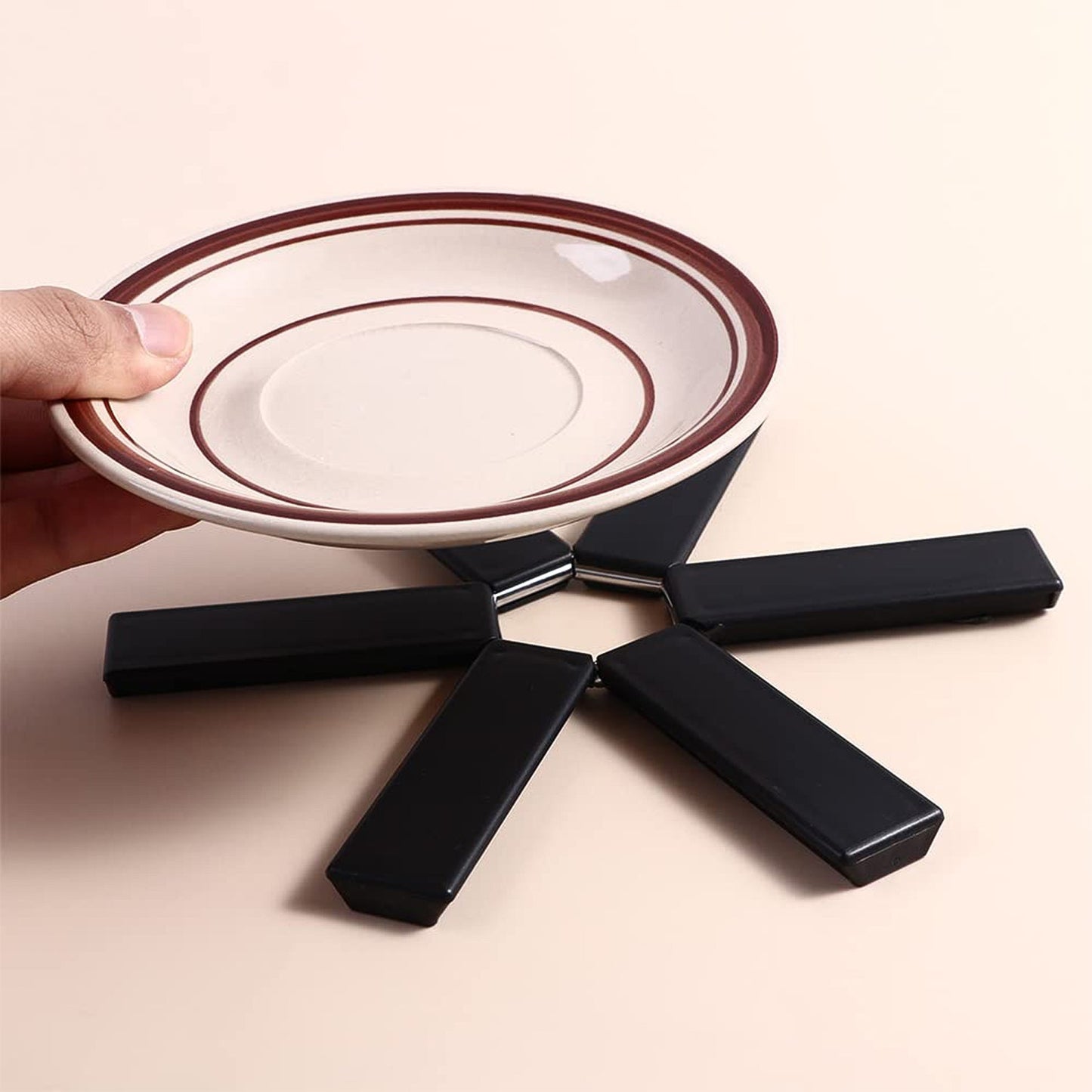 Folding Insulated Pad for Hot Pots - Foldable Trivet Mats (1 Pc)