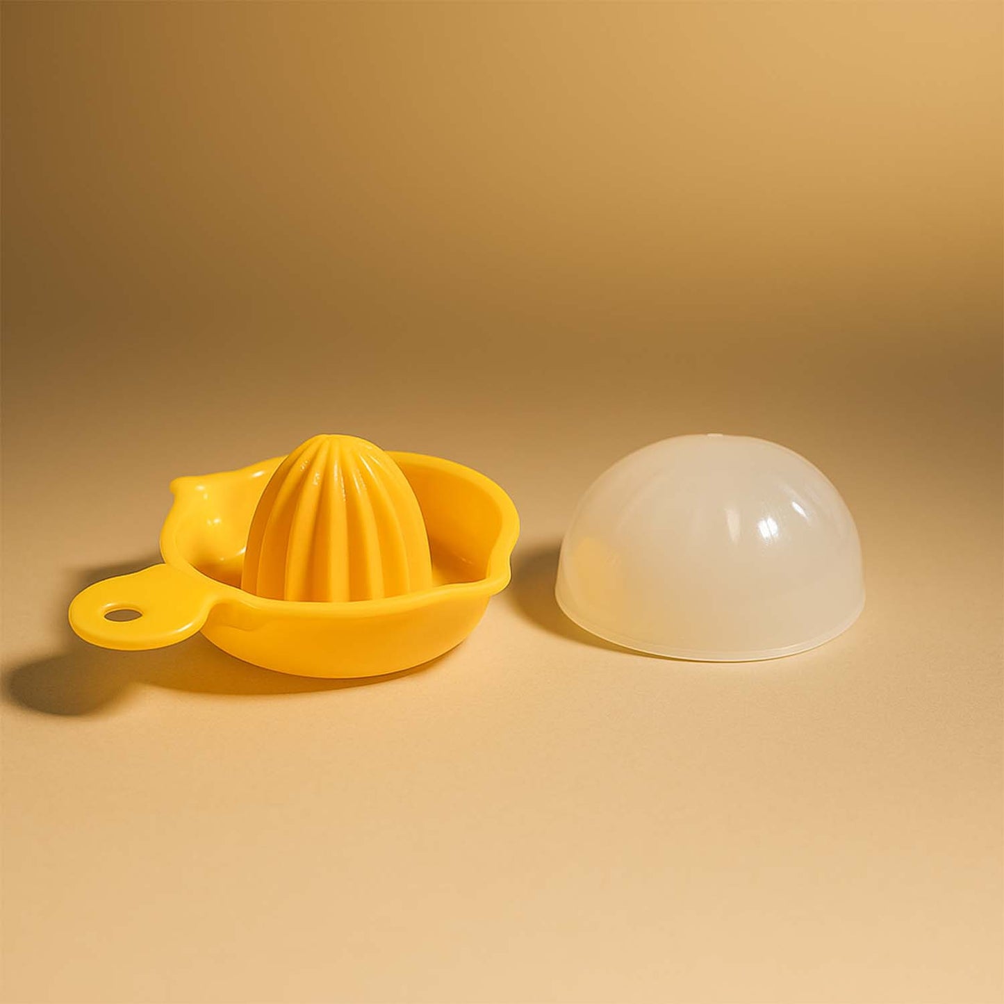 Hand-Operated Citrus Juicer (1 Pc)