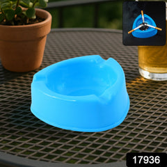 Heavy Duty Plastic Ashtray (mix color & 1 Pc)