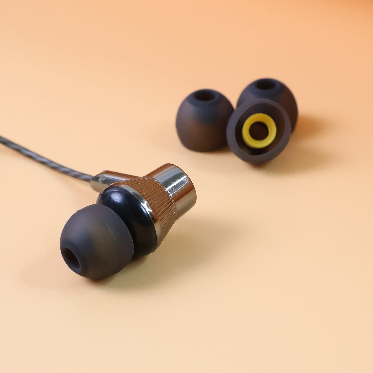 Premium Silicone Earbud Tips - (4 Pc / Set)