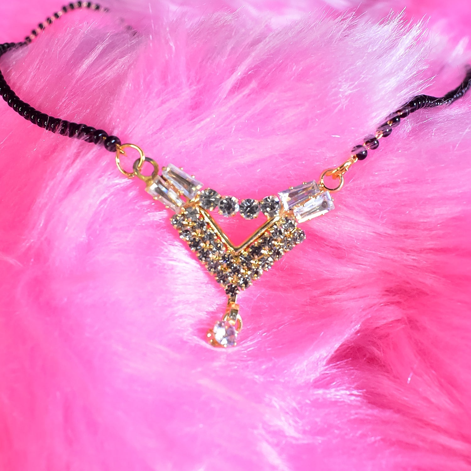 Stylish Gold-Plated Mangalsutra for Women (Single Line, Diamond Beads)