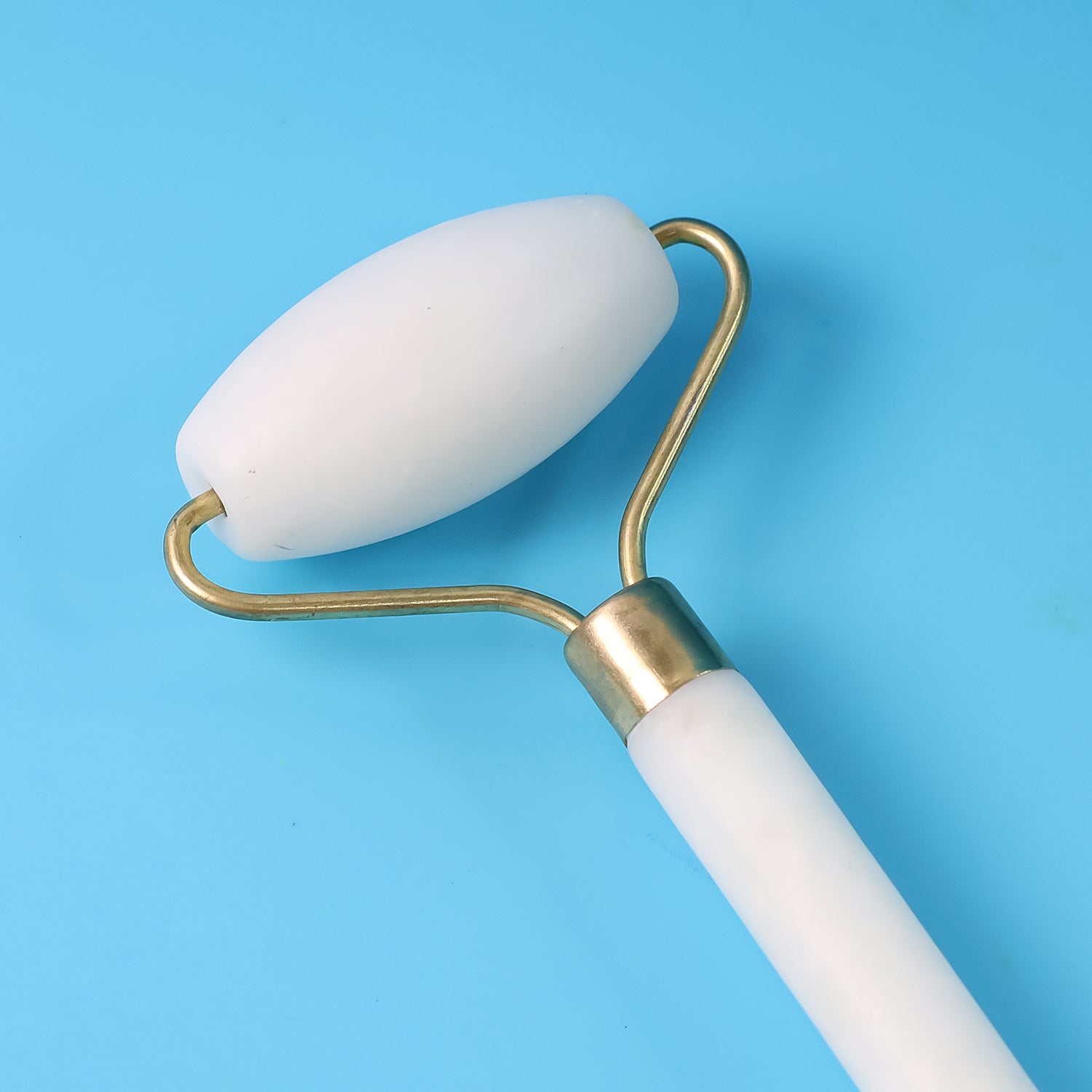 Dual-Ended Face Massage Roller - (1 Pc)