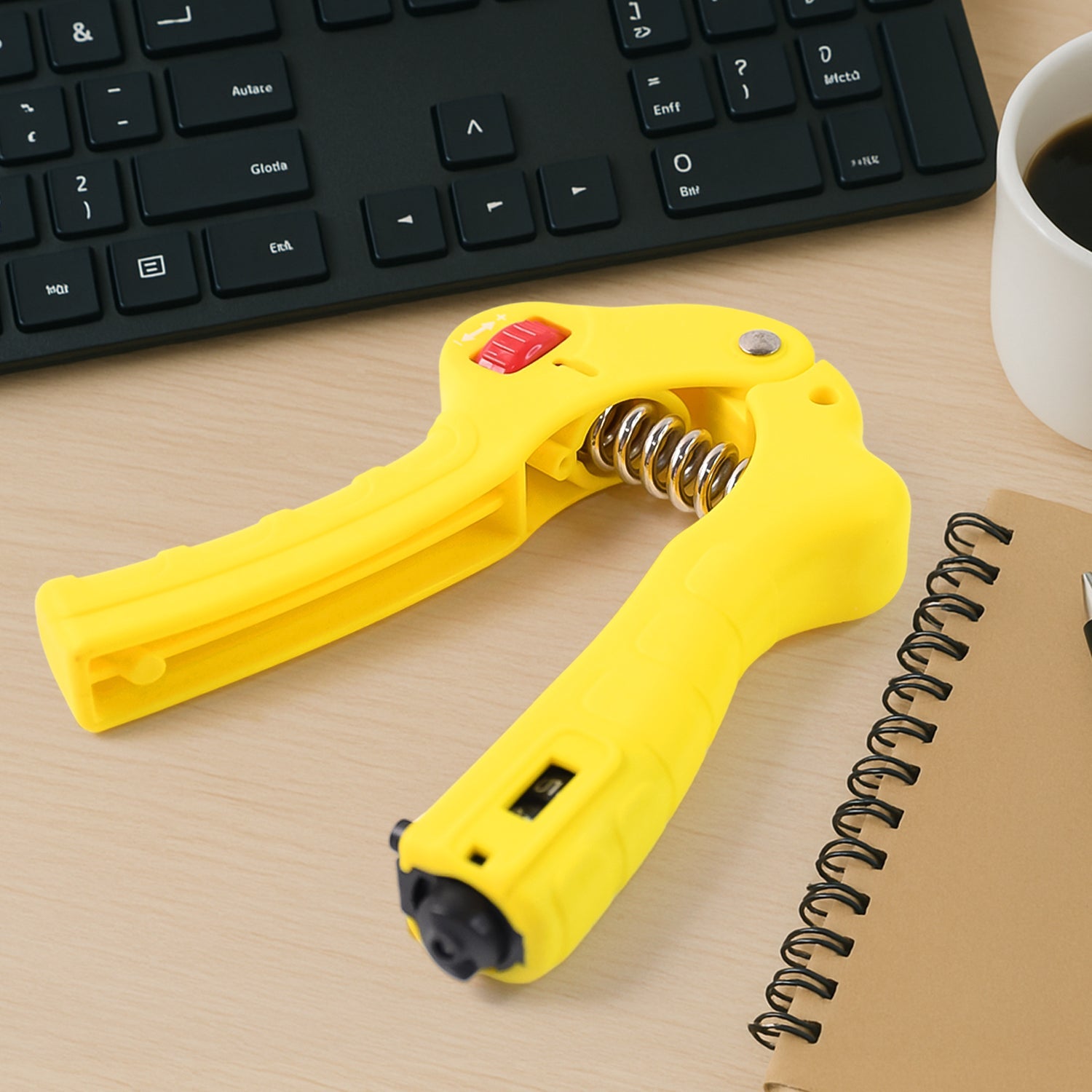 Gym Fitness Hand Grip Men Adjustable Finger Heavy Exerciser Strength for Muscle Recovery Hand Gripper Trainer strengthener (1 Pc)