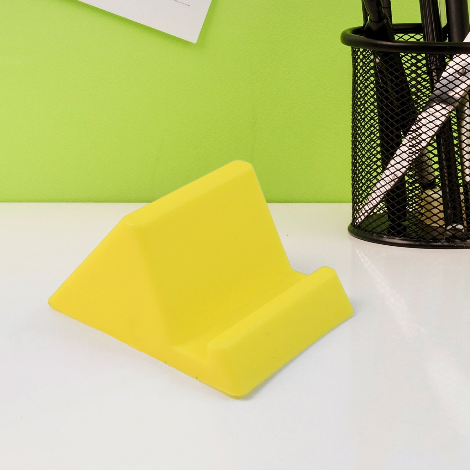 Customized Phone Holder for Table