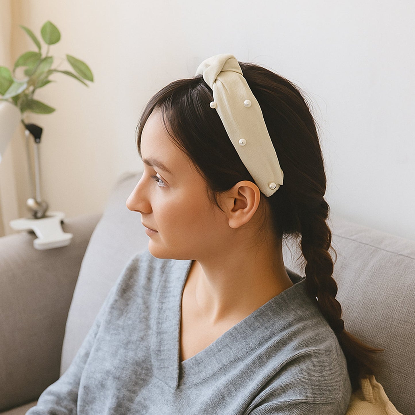 Womenâ€™s Ribbed Texture Knot Design Hairband (1 Pc / Mix Design)