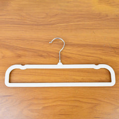 Premium Velvet Non-Slip Cloth Hanger with Metal Hook (1 Pc)