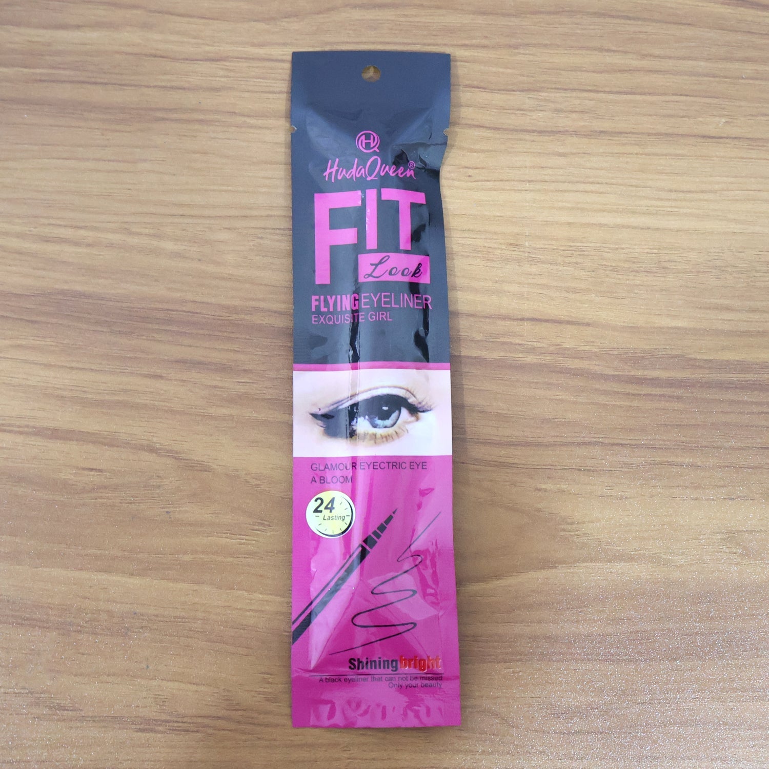 Premium FIT Flying Eyeliner Pen (1 Pc, 3 ml)