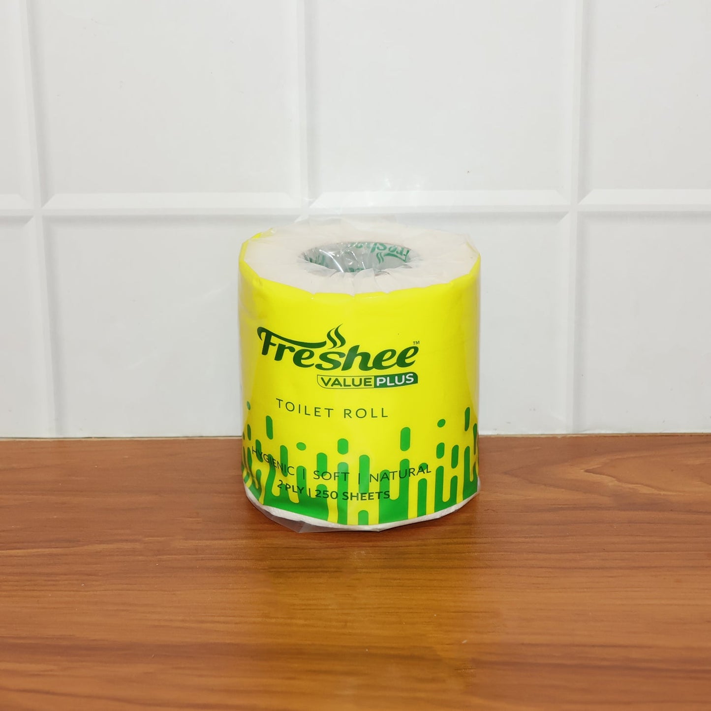 Freshee Ultra-Soft 2-Ply Toilet Roll â€” 250 Sheets Per Roll (10x10 Cm)