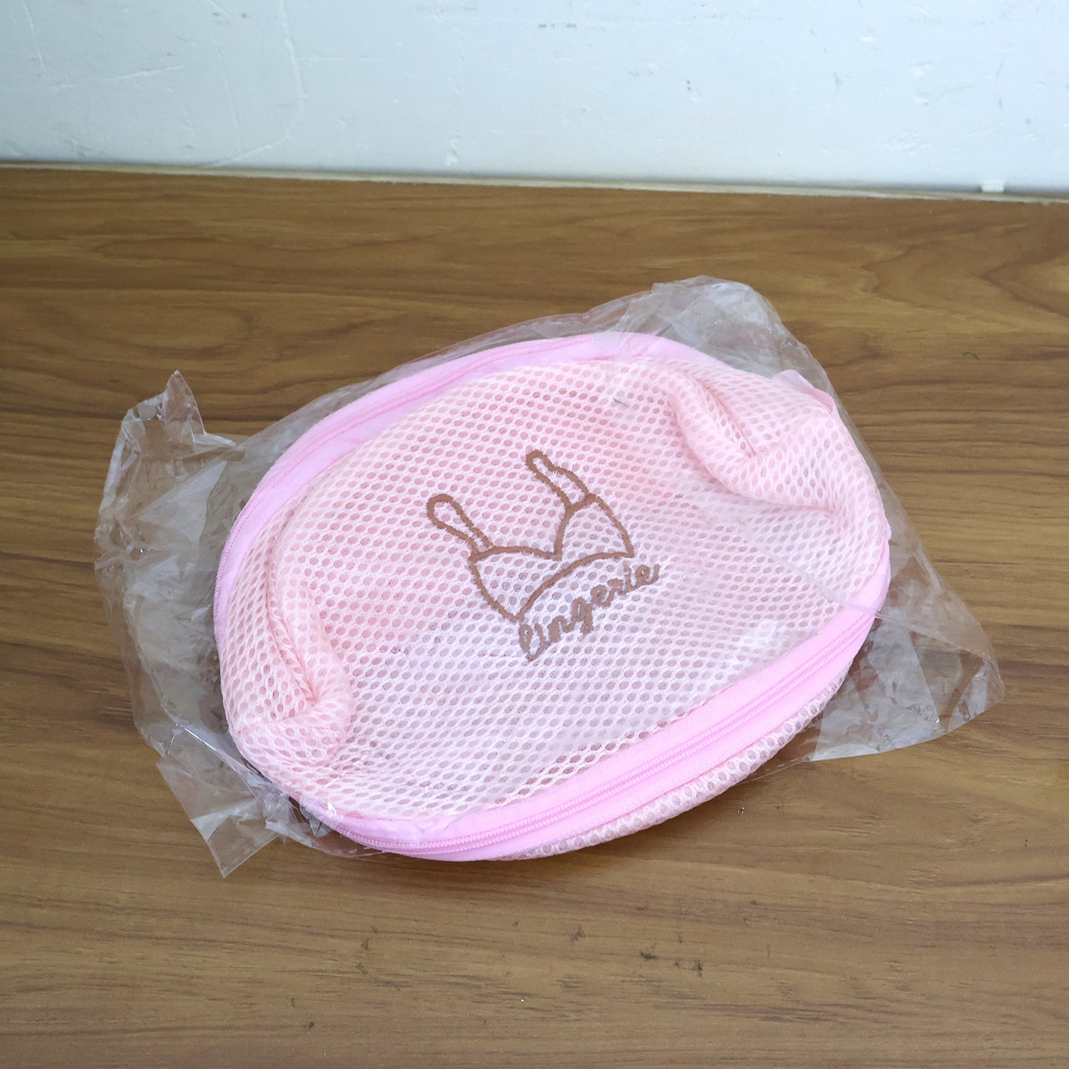 Lingerie Wash Bag â€“ Dome-Shaped Protective Mesh Laundry Pouch (1 Pc)