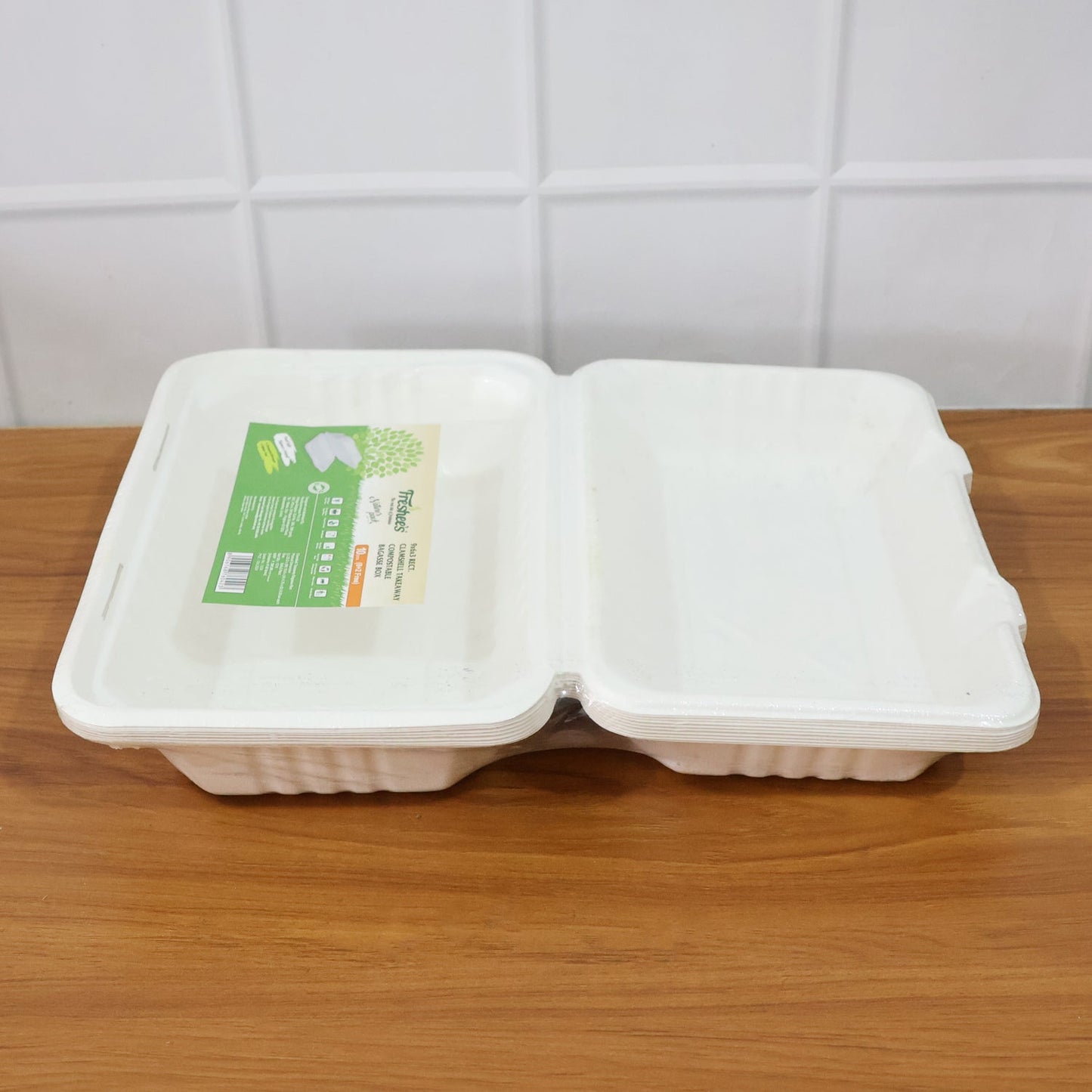 FresheeClamshell Takeaway Compostable Bagasse Food Box 9x6x3 Inch â€“ 10 Pcs Pack