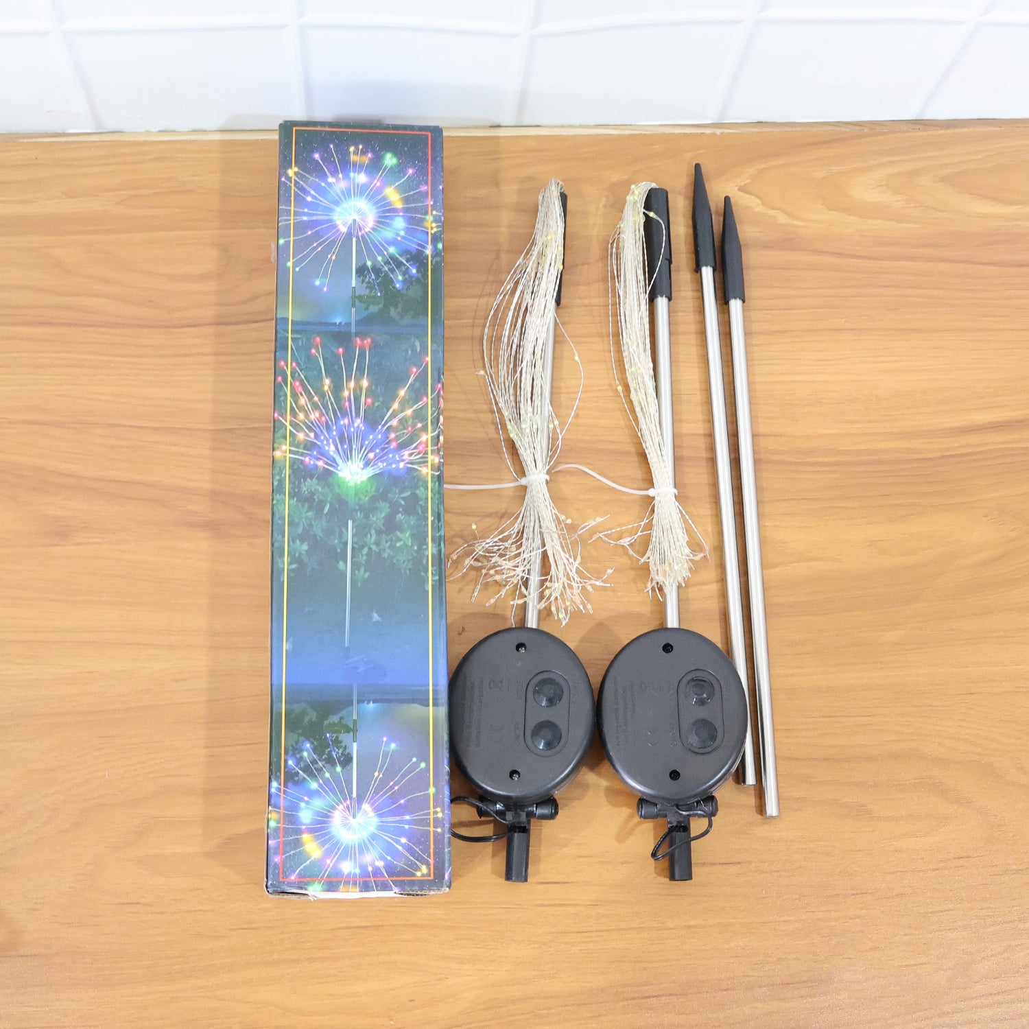 Solar Powered Multicolor Starburst Firework Garden Light Set (2 Pc / 150 LED)