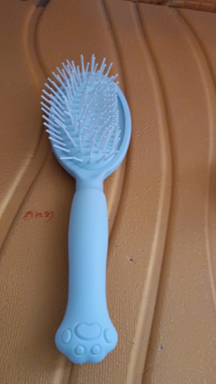 Massage Comb, Massage Hair Brush  (1 Pc / Mix Design), Hair accessories