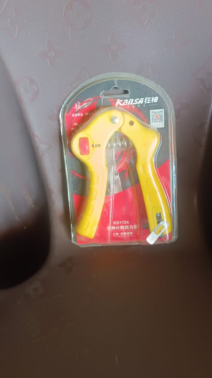 Gym Fitness Hand Grip Men Adjustable Finger Heavy Exerciser Strength for Muscle Recovery Hand Gripper Trainer strengthener (1 Pc)