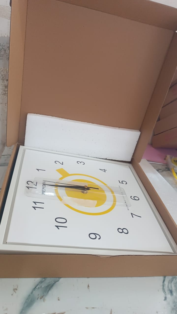 Decorative Square Wall Clock Battery Operated â€“ 1 Pc