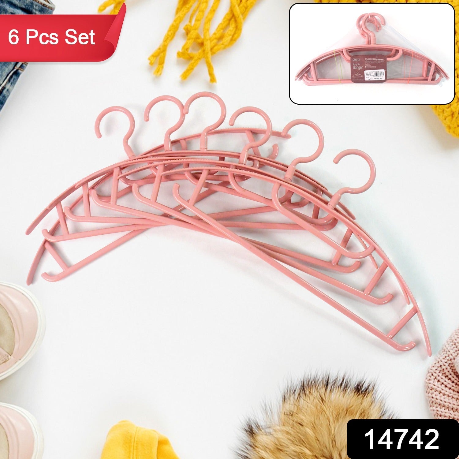 Plastic Cloth Hangers by Ganesh