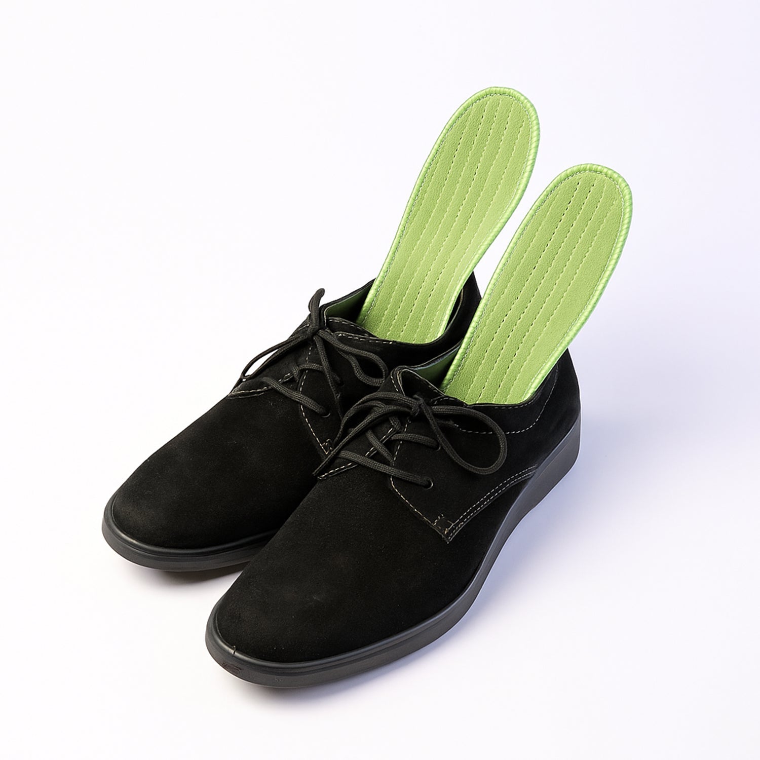 Breathable comfort insoles 37