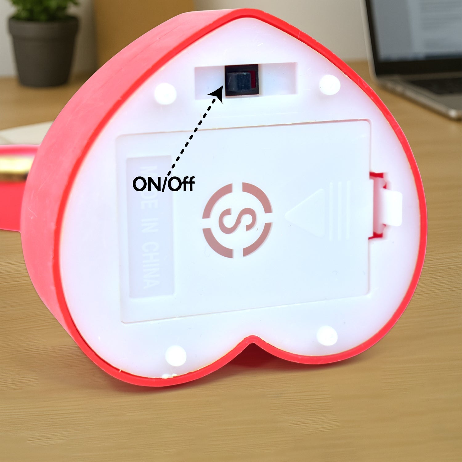 Decorative Heart-Shaped Love Figurine