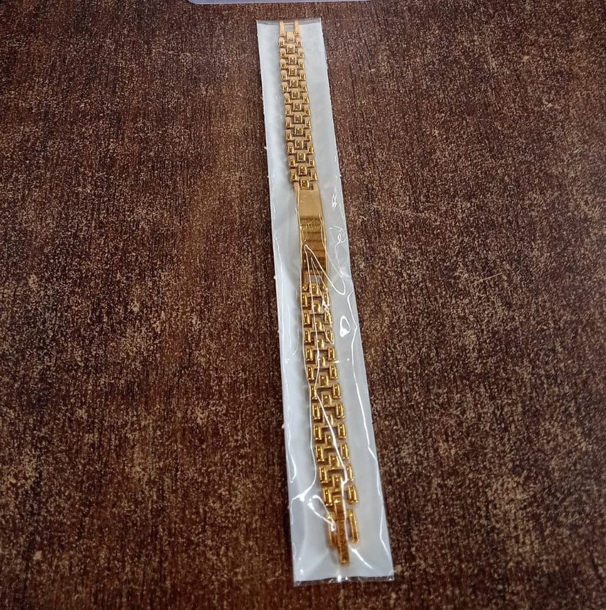 Customize / personalized Customized Golden Chain Bracelet (1 Pc)