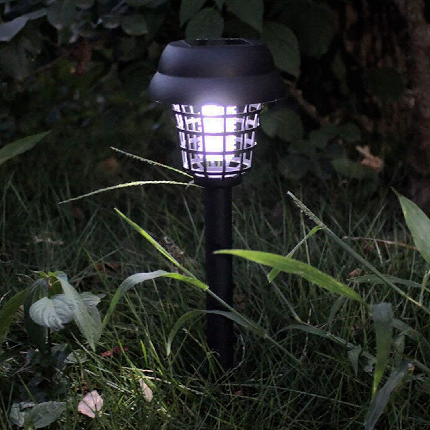 Solar Garden LED Bug Zapper Stake Light (1 Pc)