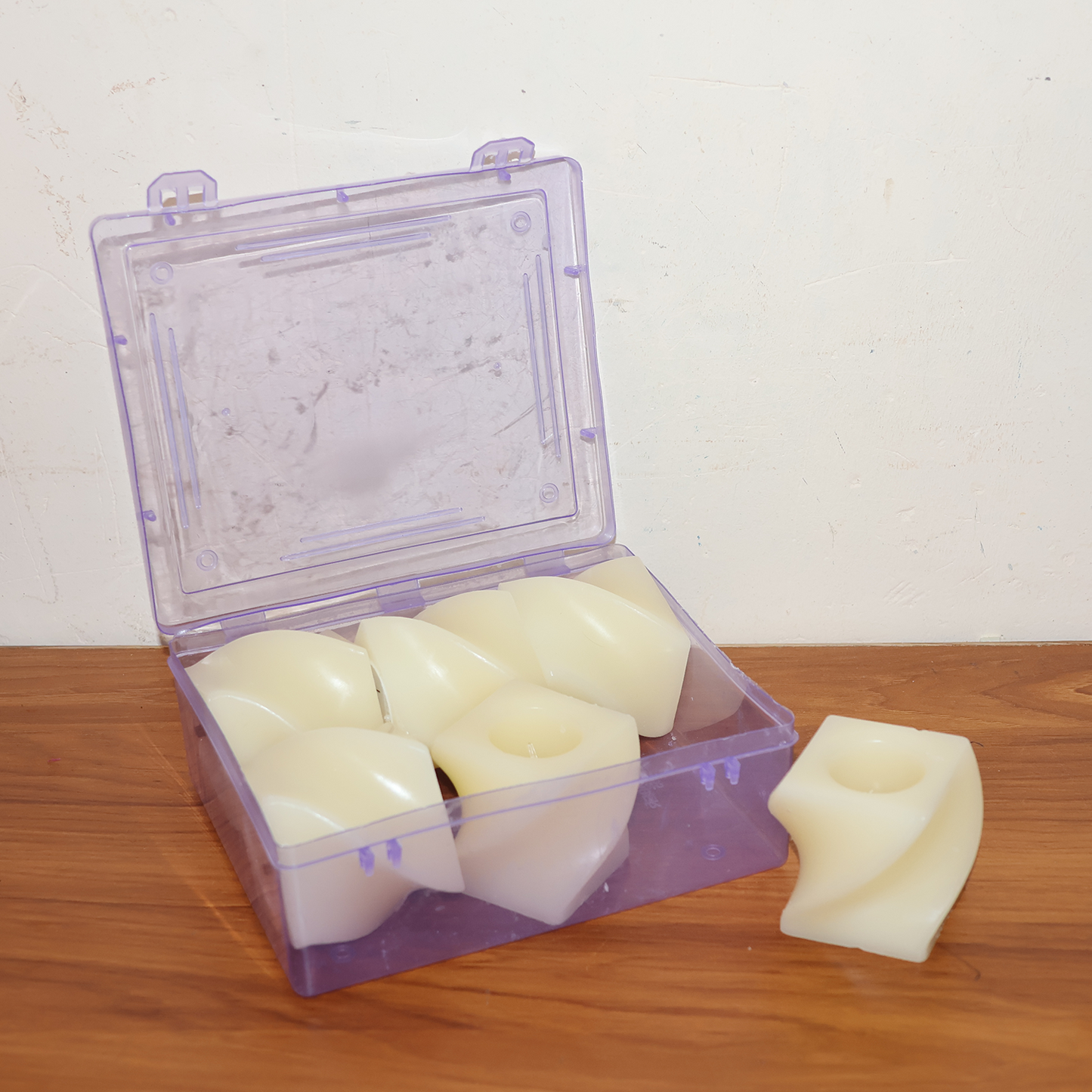 Set of 6 LED Flameless Decorative Candles â€“ Square Shape Tealight Lamps