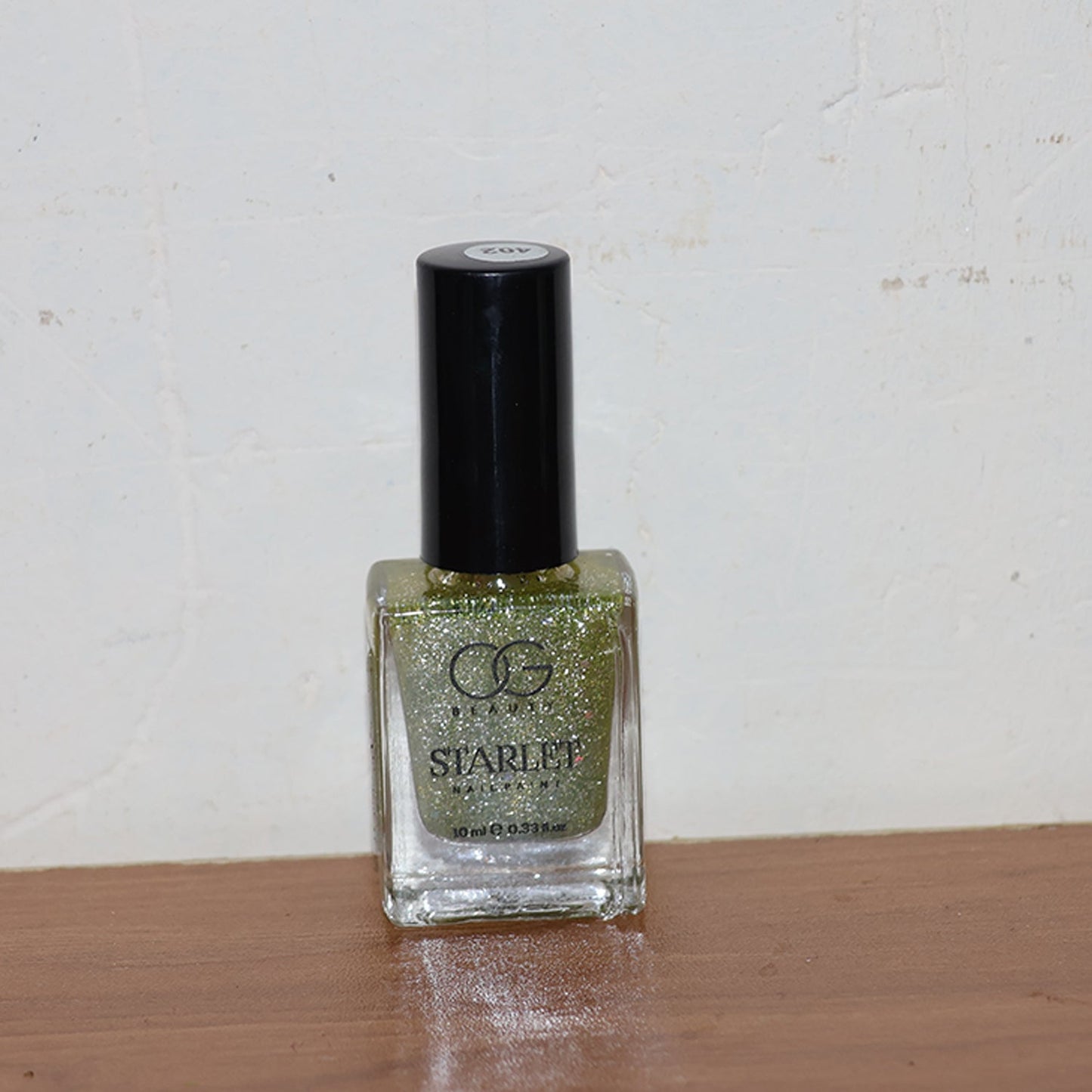 OG Beauty Sunshine Gold Starlet Glitter Nail Paint (10 ML / 1 Pc)