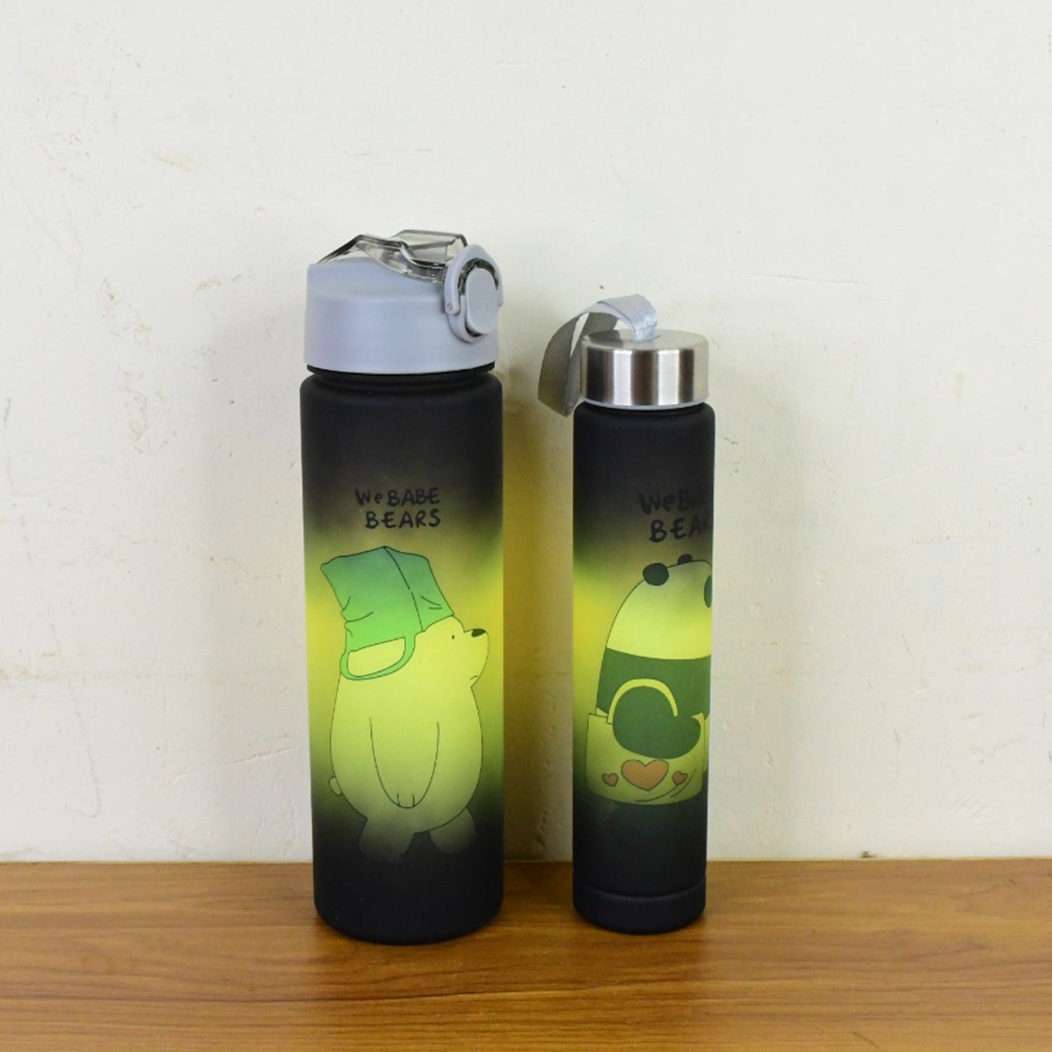 Cartoon Printed Water Bottles â€“ 900 ml & 300 ml (2 Pc)