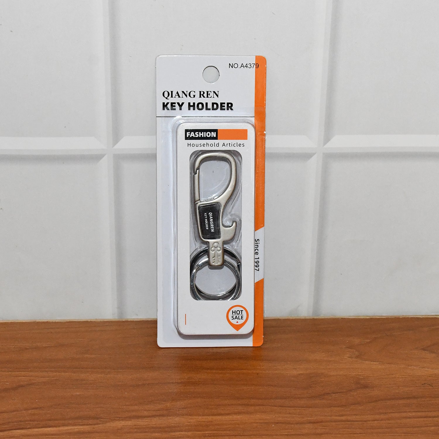Premium Metal Keychain Carabiner Clip Hook with Dual Key Rings (1 Pc)