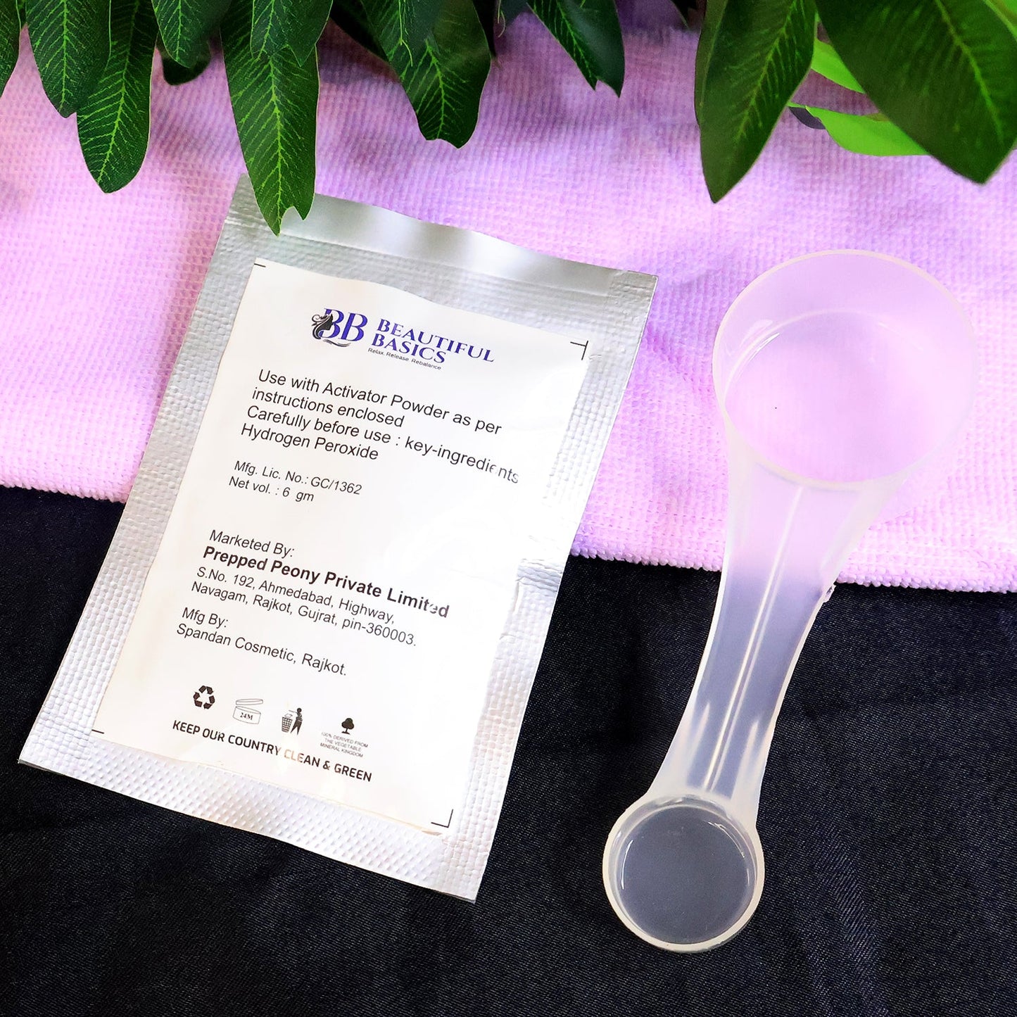 Beautiful Basics Menâ€™s Simple Bleach Cream Kit (1 Set)